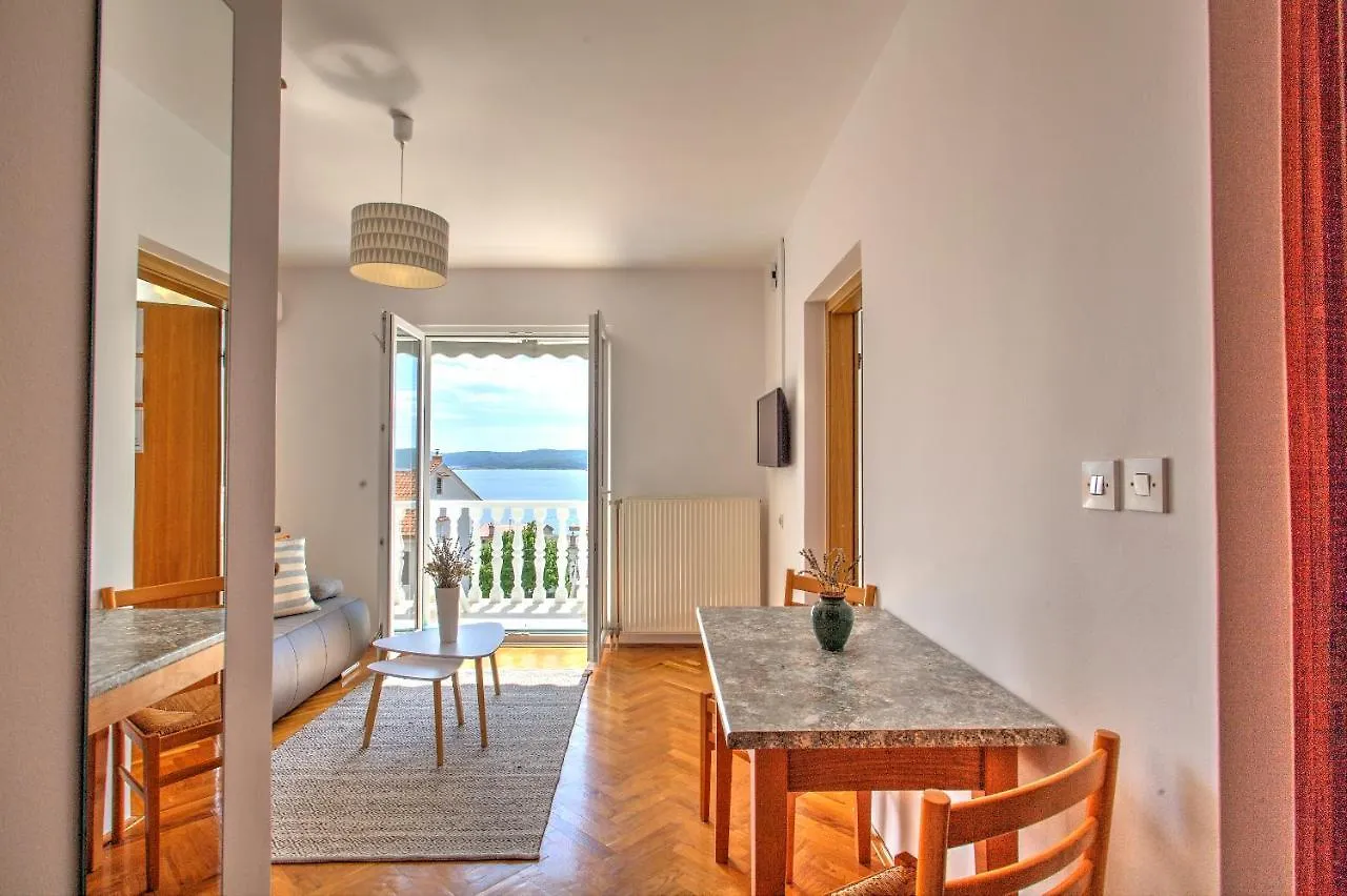 Anmarie Apartments Crikvenica