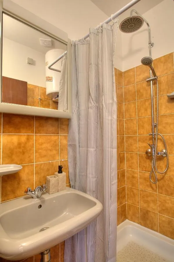Anmarie Apartments Crikvenica