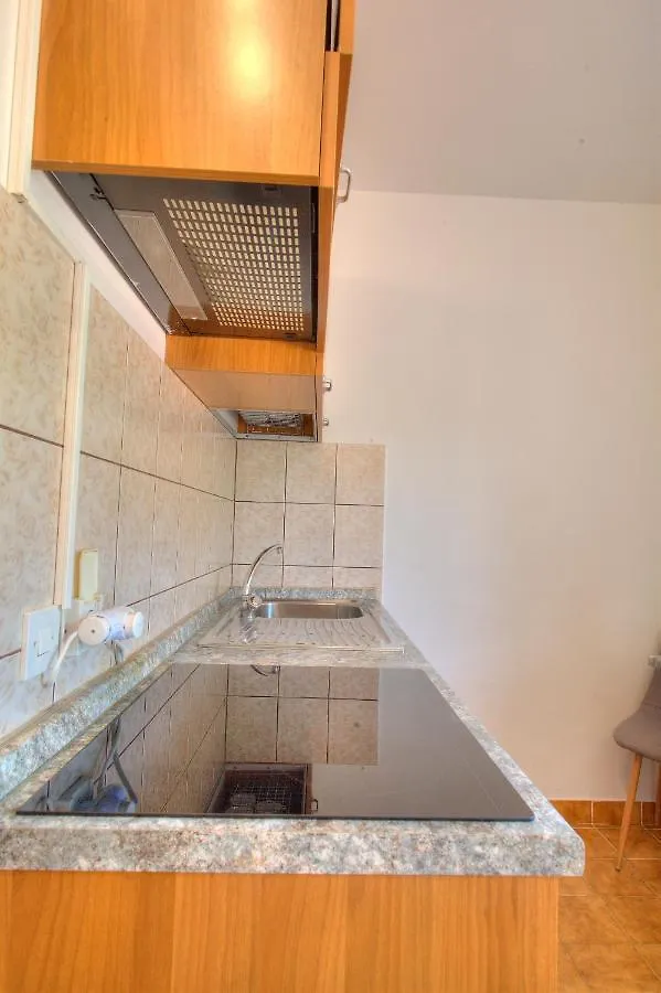 Anmarie Apartments Crikvenica
